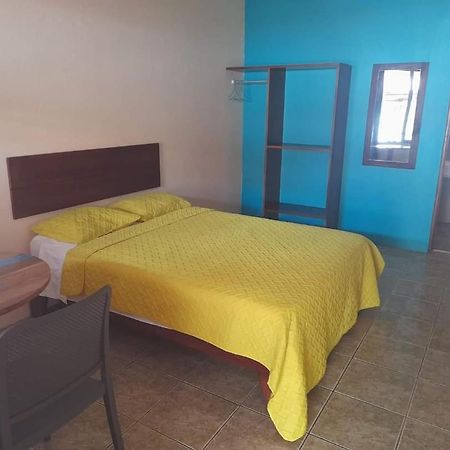 Hotel Cabinas Jacomar Buitenkant foto